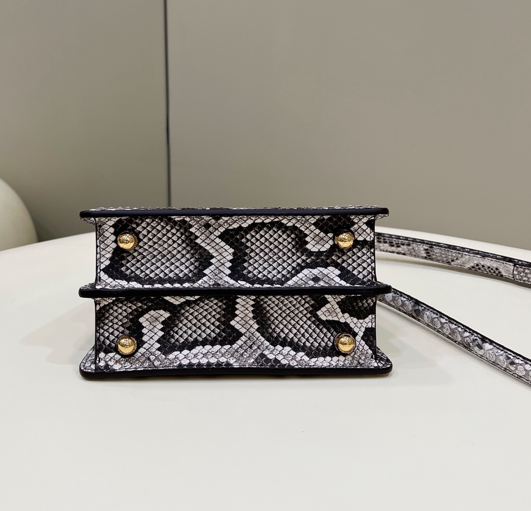 Fendi Peekaboo Bags